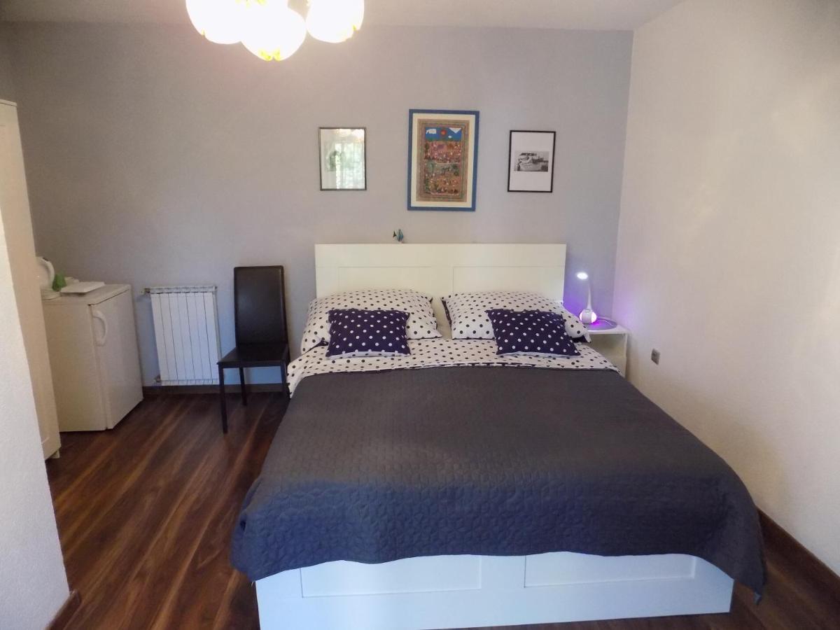 Oriella Apartmans And Room Novigrad Istria Eksteriør bilde